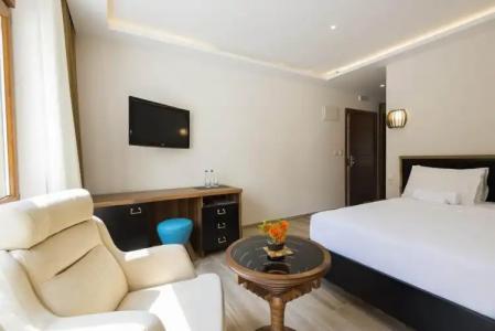 Waikiki Apartments - 29