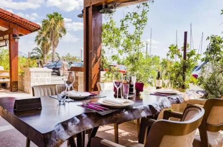 Waikiki Apartments - 20