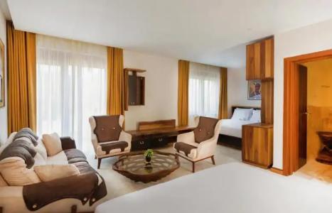 Waikiki Apartments - 54