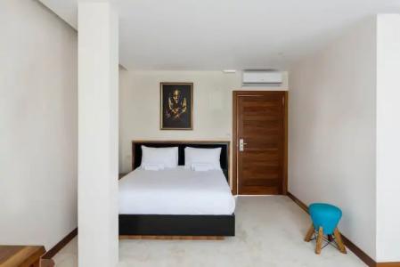 Waikiki Apartments - 38