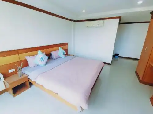 Lanting House Phuket - 8