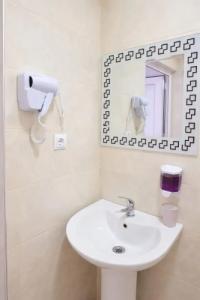 New Batumi Guest House - 61