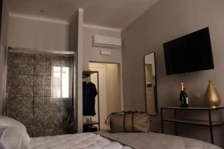 Vite 99 spanish steps room - 22