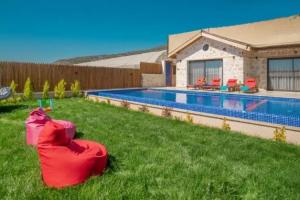 Zorlu - 2 Bedroom with jacuzzi in Kalkan, Kas