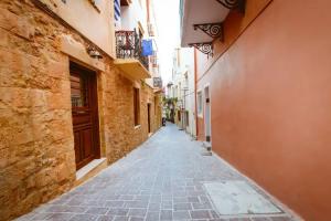 Konmari boutique suites, Chania Town