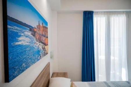 White Apartments & Spa - 71