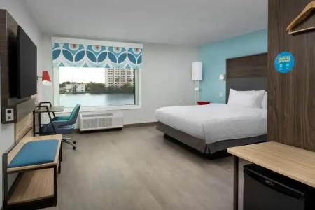Hilton Garden Inn Miami Airport South Blue Lagoon, FL - 37
