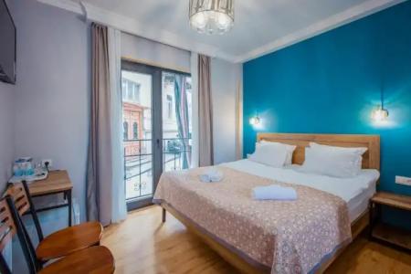 Central Gate in Heart of - 53