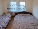 Deluxe Room (2 Adults + 1 Child)