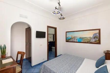 Monte Solaro Bed & Breakfast - 113