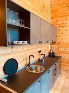 ADA BEACH HOUSE mit Wasserzugang - 15