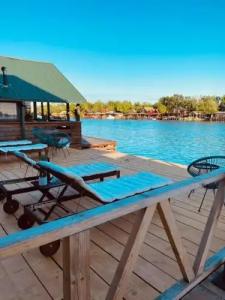 ADA BEACH HOUSE mit Wasserzugang - 10
