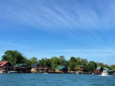 ADA BEACH HOUSE mit Wasserzugang - 9