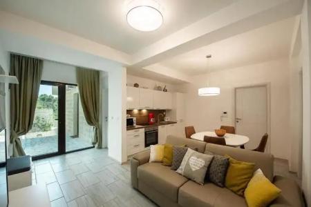 Adria Lux Apartments - 0