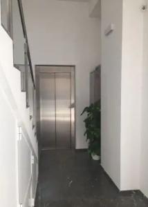 Manzoni Elements - 14