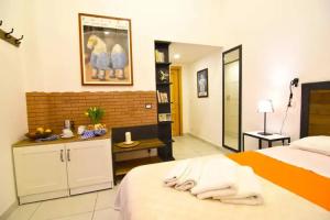 Ninarella Napoli, Naples