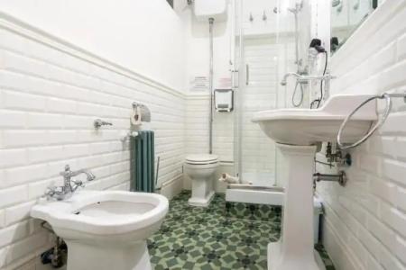 Capital Rooms - 125