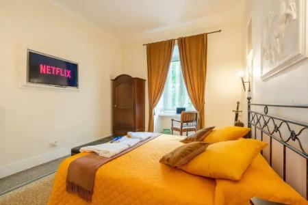 Capital Rooms - 1