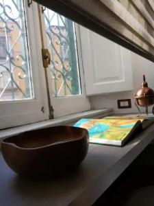 Non CI Resta Che Napoli - 10