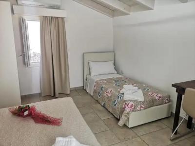 B & B San Giovanni 9 - 12