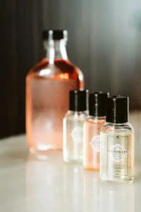 The Harbor Luxury Living - 40