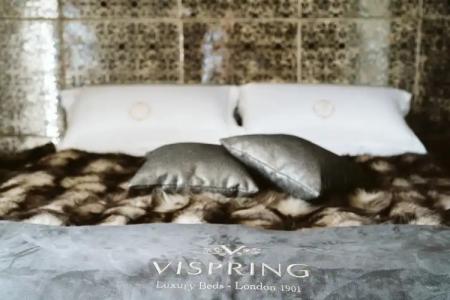 The Harbor Luxury Living - 7