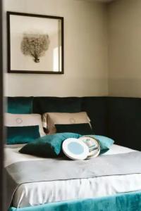 The Harbor Luxury Living - 13