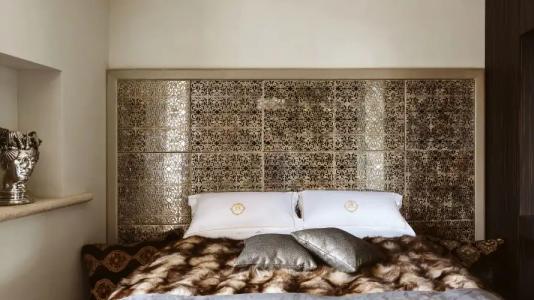 The Harbor Luxury Living - 10