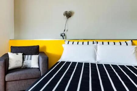 Travel Station Bedandbreakfast - 1