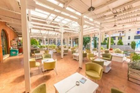 Kolaveri Resort - 15