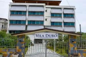 Villa Duro, Golem