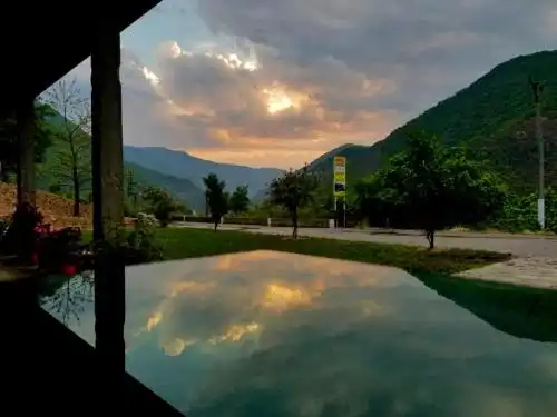 Lugina e Komanit - 16