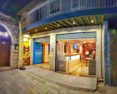 Bed Station Hostel & Bar - 0