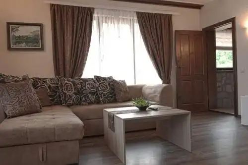 Стар Мерак - 7