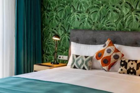 Green Parrot Istanbul - 81