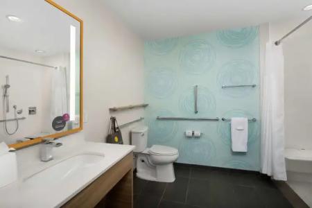 Tru by Hilton Miami West Brickell - 6