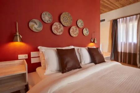 Lov Faralya Adults Only - 29