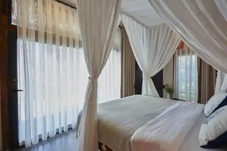 Lov Faralya Adults Only - 20