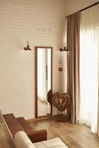 Lov Faralya Adults Only - 60