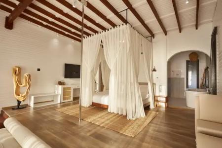 Lov Faralya Adults Only - 56