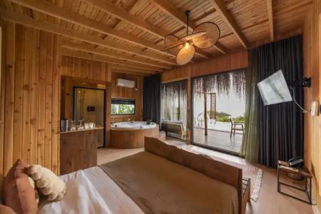 Lov Faralya Adults Only - 37