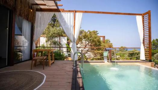 Lov Faralya Adults Only - 10