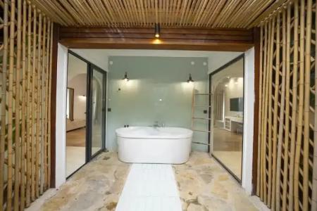 Lov Faralya Adults Only - 45