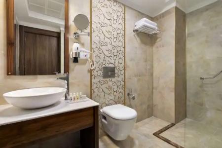 Ramada by Wyndham Van - 46