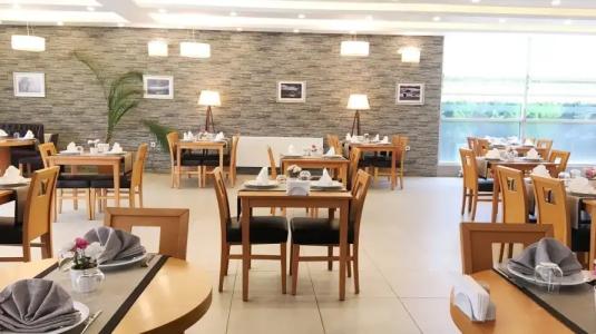 Business Express - 18