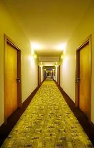 Business Express - 34