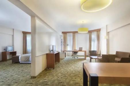 Business Express - 6