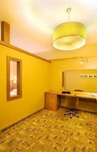 Business Express - 31