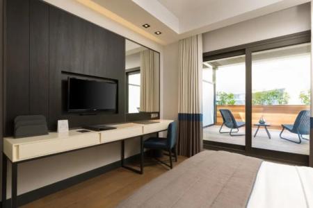 The Fortyfive Business & Spa - 55