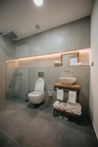 Loca'ada Büyükada - 150